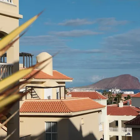 Golf View - Stunning Ocean View Golf Del Sur Daire