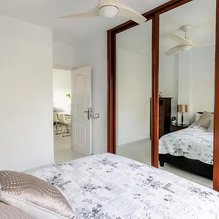 Golf View - Stunning Ocean View Golf Del Sur Daire San Miguel de Abona